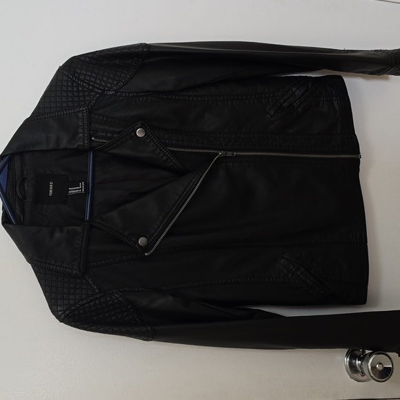 Forever 21 faux leather jacket - Picture 1 of 3